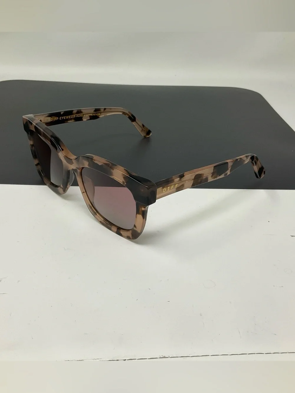 DIFF Women’s Carson polarized Sunglasses